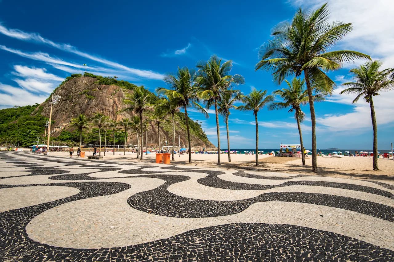 Imóveis em Leme